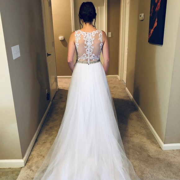 Wedding Dress - Picture 3 of 6